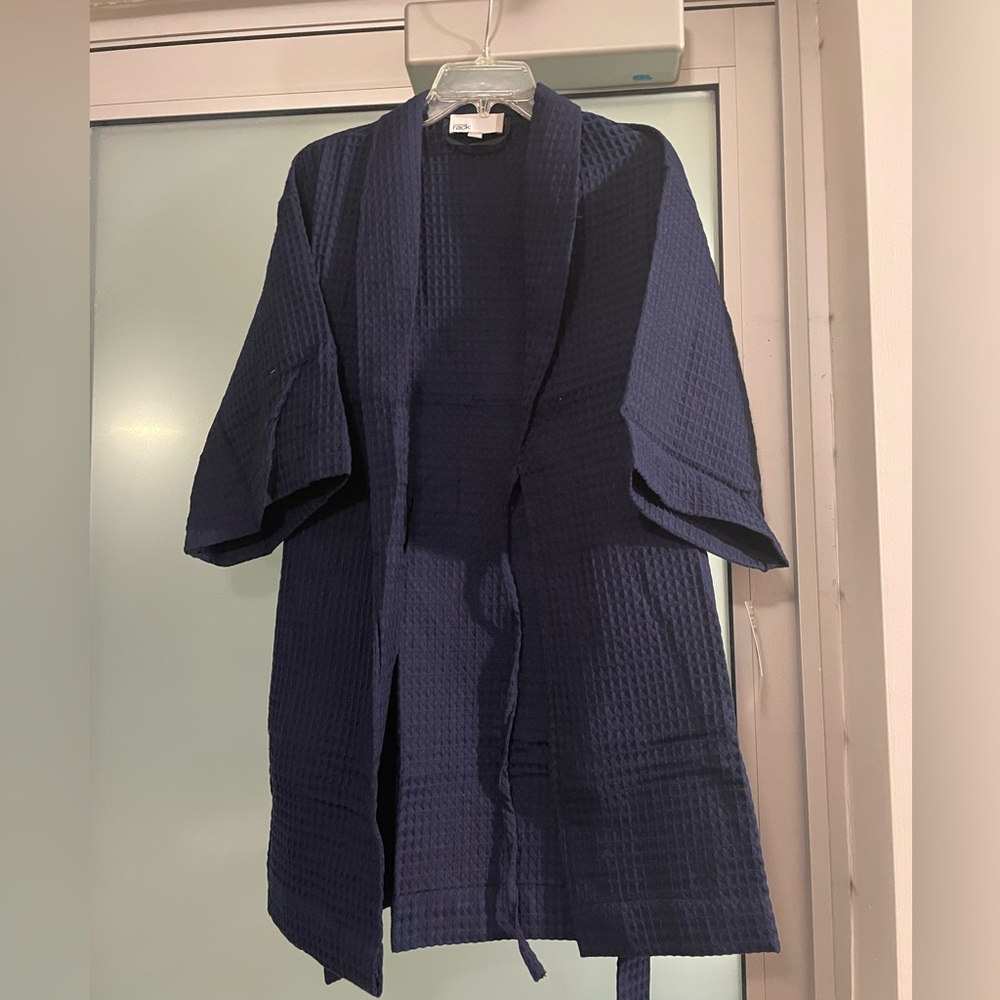 Weave Robe Size S - Picture 3 of 3